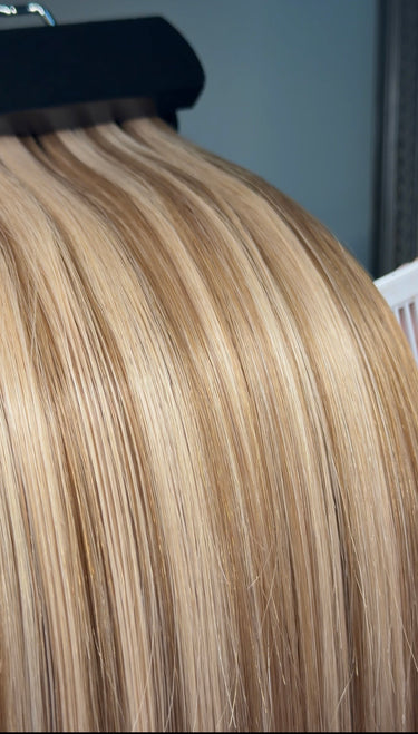 Sandy Beige Blonde Piano Blend (#8/18) Hair Extensions | FNLonglocks